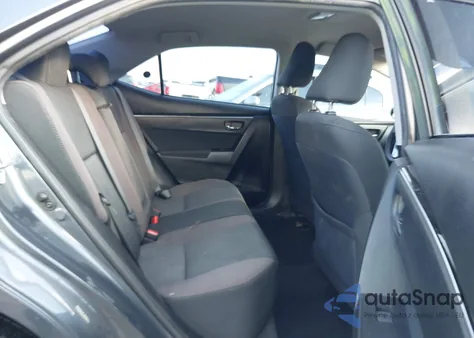 2017 Toyota Corolla Le z USA, uszkodzony, nr VIN 5YFBURHE8HP575868